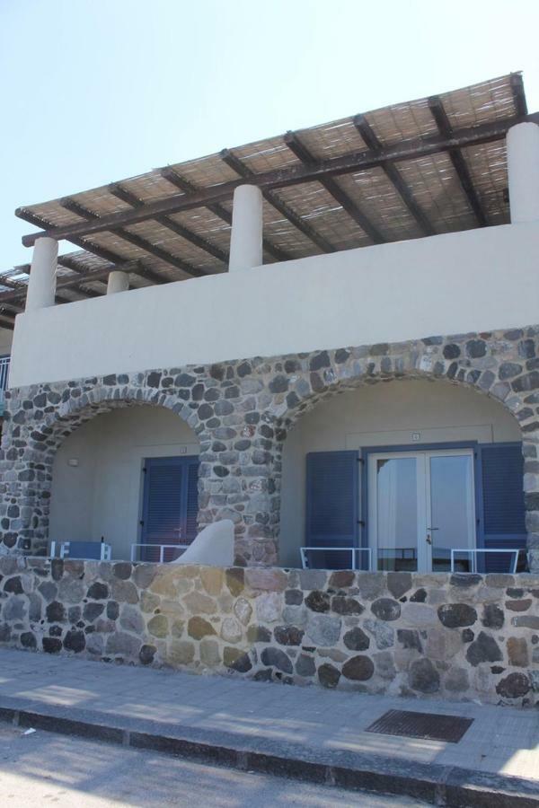 Nerossidiana Sul Mare Di Lipari Apartamento Exterior foto